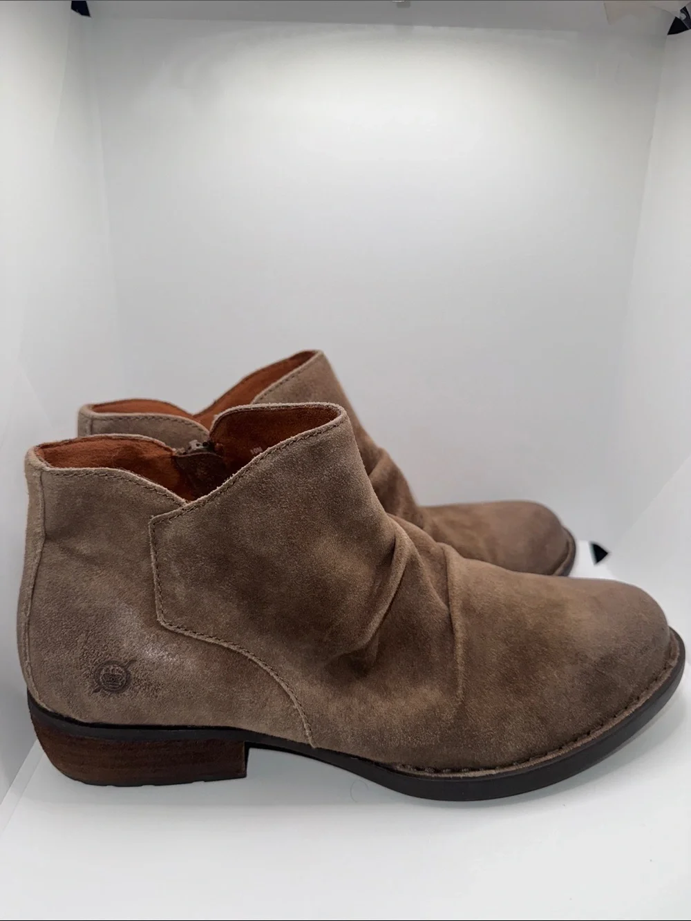 Born Adalee Ankle Boots Bootie Brown Suede Leather Women’s 10
